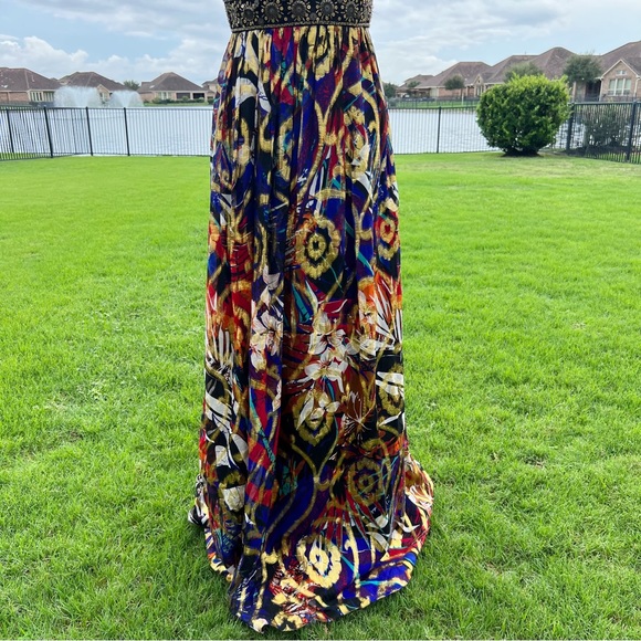 Oleg Cassini Multicolor Metallic Gown - Picture 4 of 9